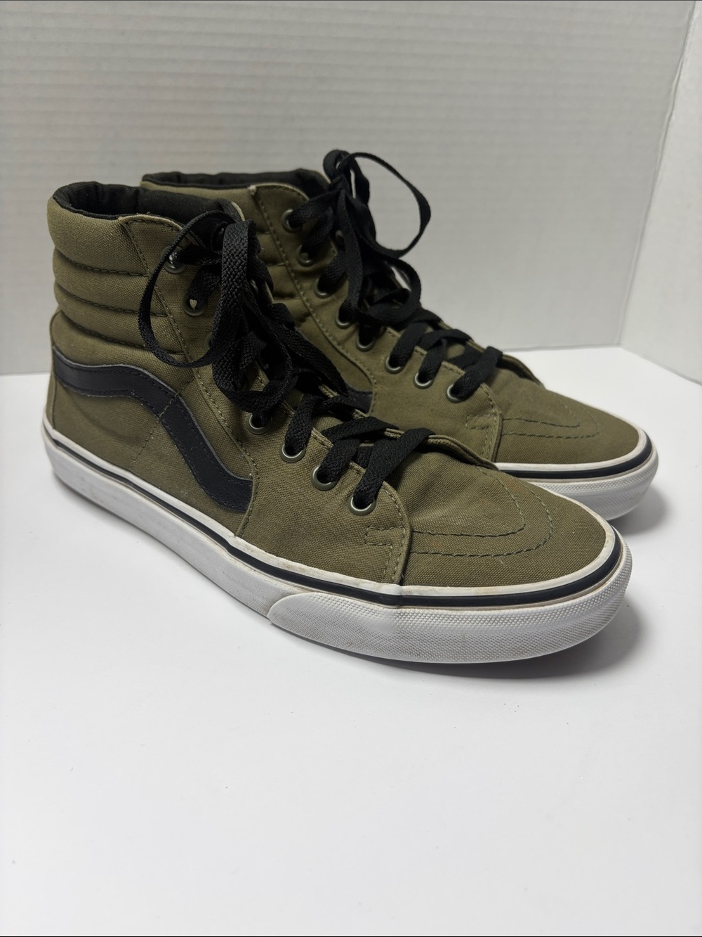Vans Sk8-Hi Men’s 8 Women’s 9.5 Olive Green Black Canvas High Top Sneakers